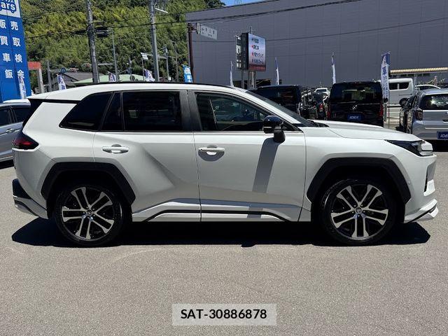 Toyota RAV4 2026-06 8037887-4