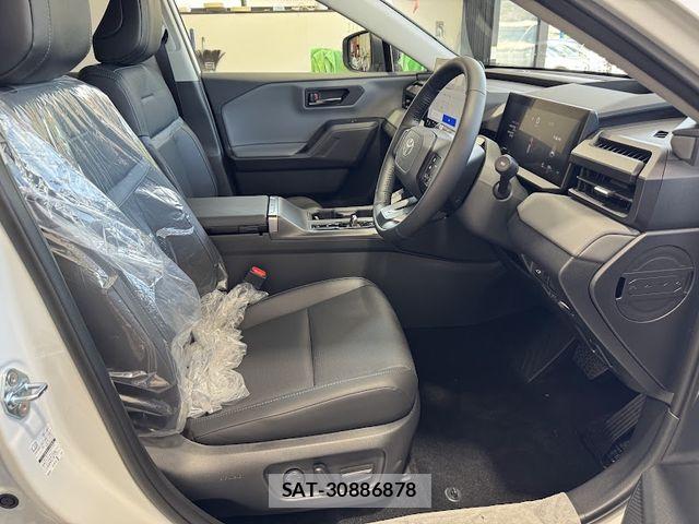 Toyota RAV4 2026-06 8037887-8