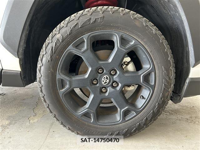 Toyota RAV4 2025-01 8037894-8