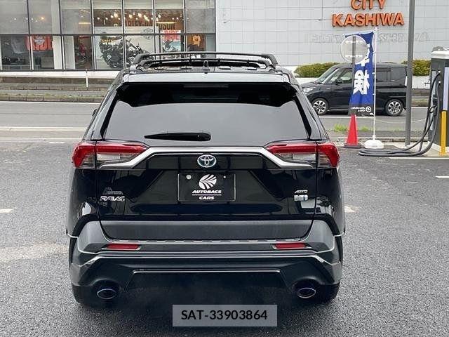 Toyota RAV4 2019-11 8037897-4