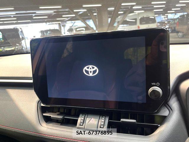 Toyota RAV4 2024-10 8037889-2