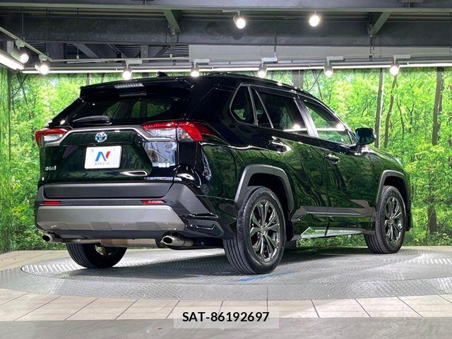 Toyota RAV4 2022-02 8075325-18