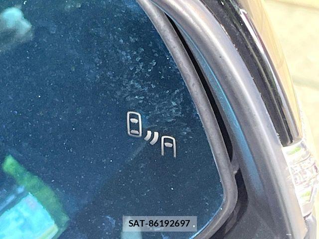 Toyota RAV4 2022-02 8075325-8