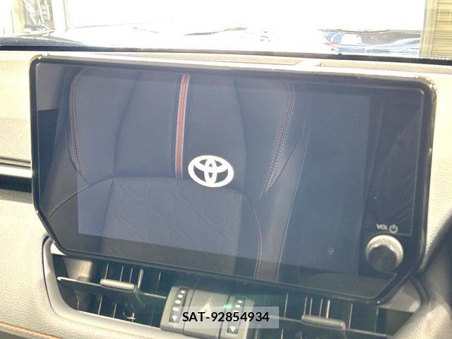 Toyota RAV4 2025-04 8075323-4