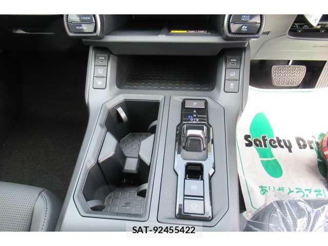 Toyota RAV4 2026-04 8075318-12