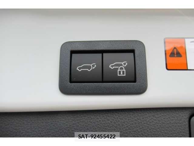 Toyota RAV4 2026-04 8075318-19