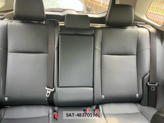 Toyota RAV4 2026-05 8075319-23