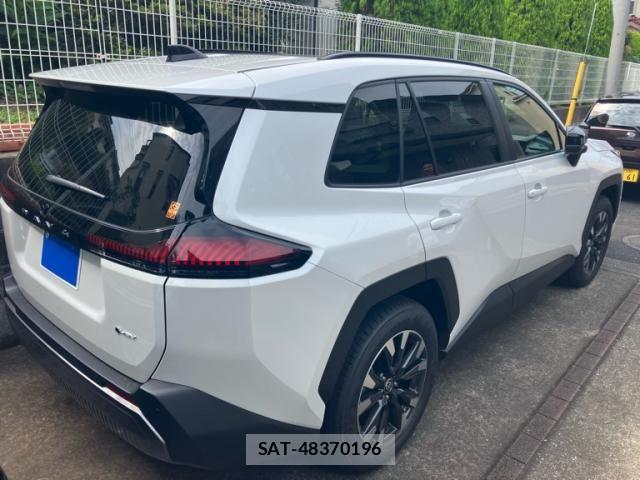Toyota RAV4 2026-05 8075319-2