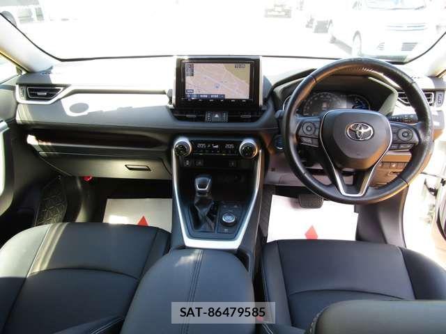 Toyota RAV4 2019-06 8075327-12