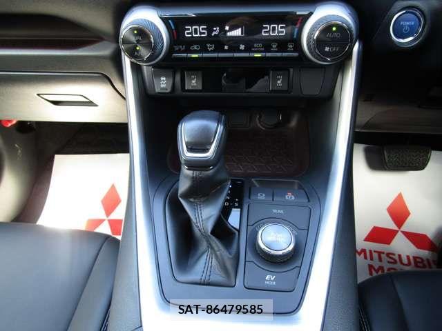 Toyota RAV4 2019-06 8075327-15