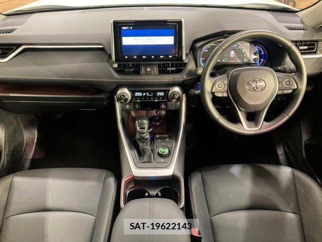 Toyota RAV4 2021-07 8075326-1