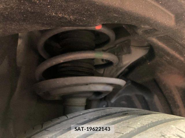 Toyota RAV4 2021-07 8075326-19