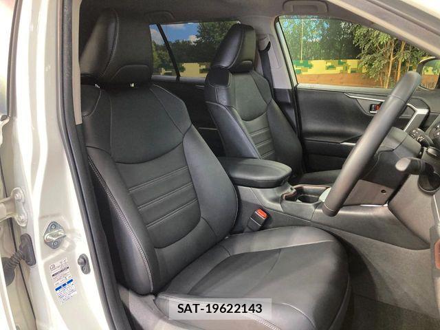 Toyota RAV4 2021-07 8075326-8