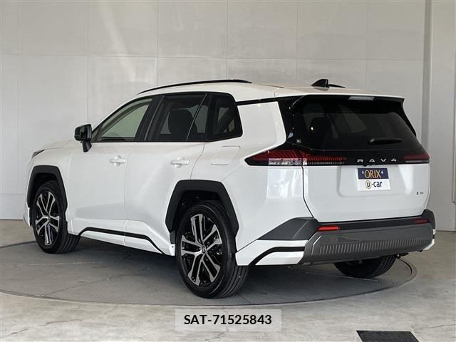 Toyota RAV4 2026-06 8075317-12