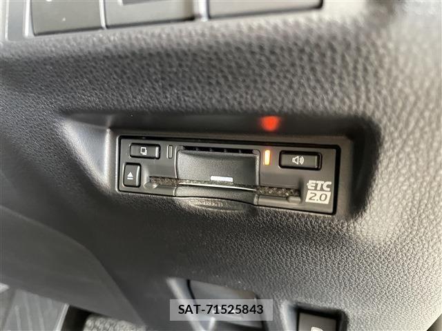 Toyota RAV4 2026-06 8075317-17