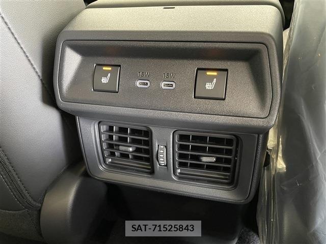 Toyota RAV4 2026-06 8075317-19