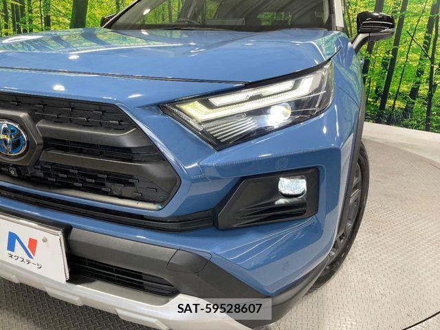 Toyota RAV4 2022-09 8075324-12