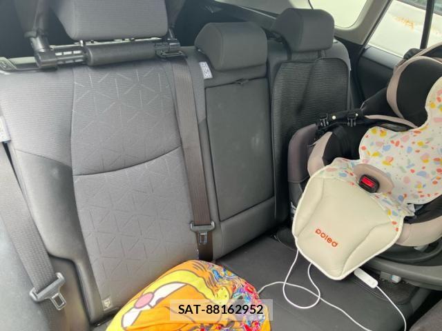 Toyota RAV4 2019-11 8101557-14