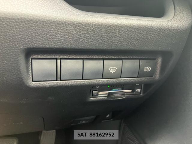 Toyota RAV4 2019-11 8101557-18