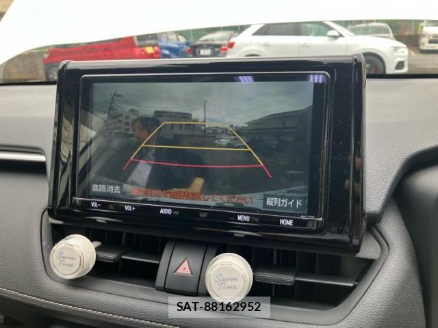 Toyota RAV4 2019-11 8101557-25