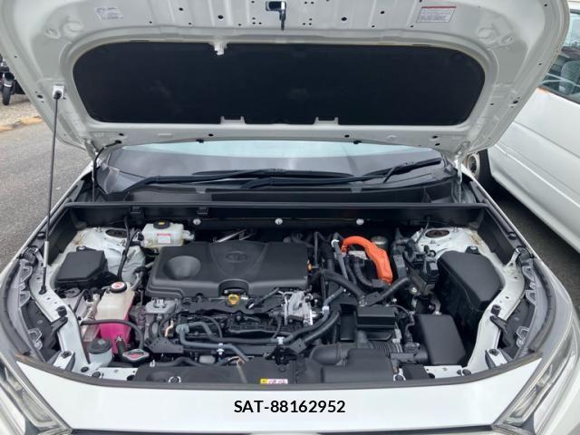 Toyota RAV4 2019-11 8101557-26