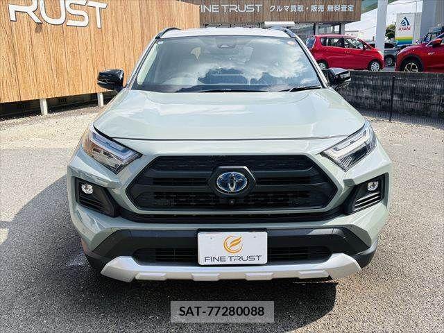 Toyota RAV4 2022-09 8101546-14