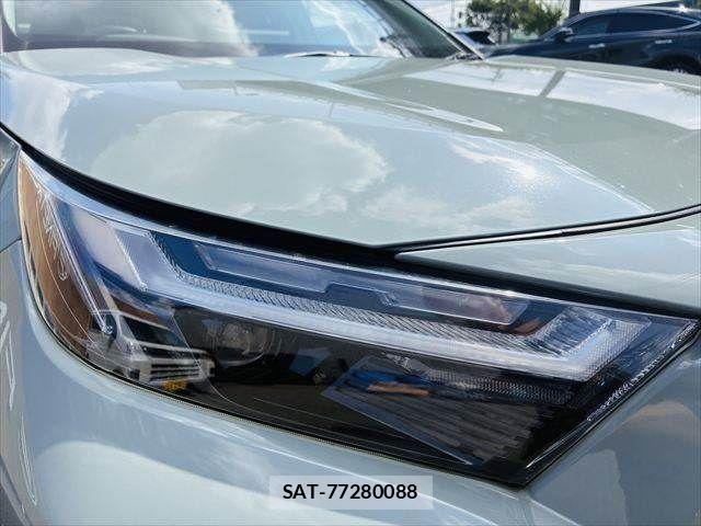 Toyota RAV4 2022-09 8101546-22