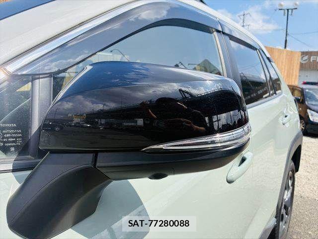 Toyota RAV4 2022-09 8101546-25