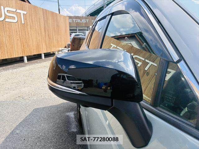 Toyota RAV4 2022-09 8101546-26