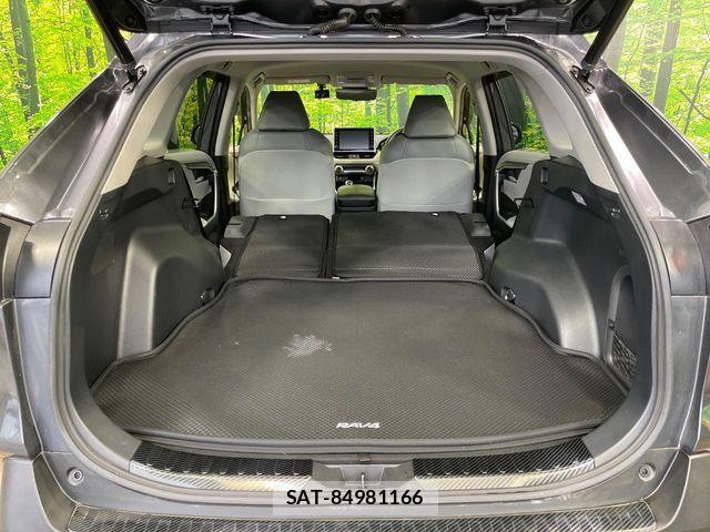 Toyota RAV4 2021-05 8101547-9