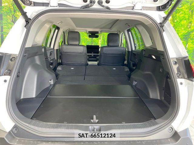 Toyota RAV4 2026-03 8101541-9