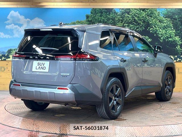 Toyota RAV4 2026-06 8101540-16