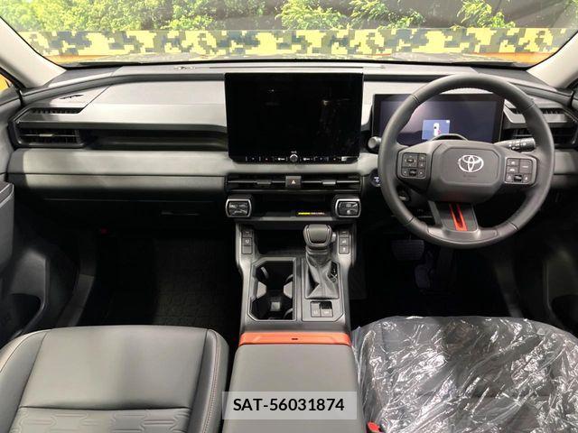 Toyota RAV4 2026-06 8101540-1