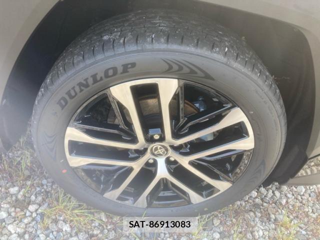 Toyota RAV4 2026-06 8101544-12