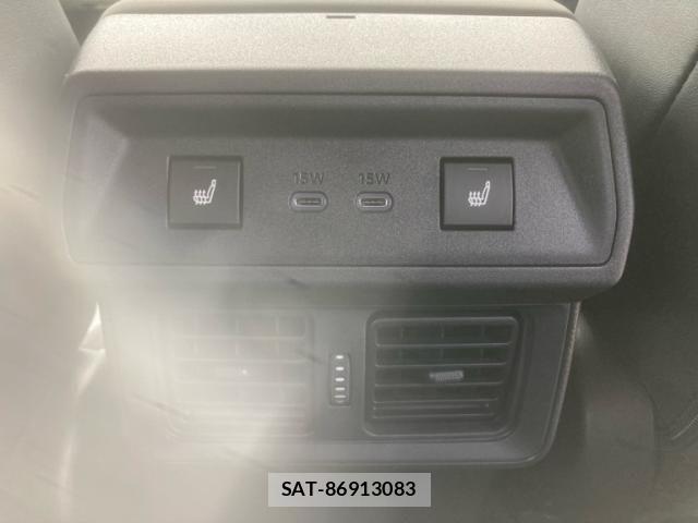Toyota RAV4 2026-06 8101544-13