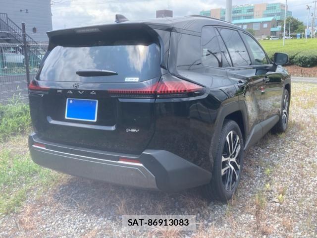 Toyota RAV4 2026-06 8101544-2