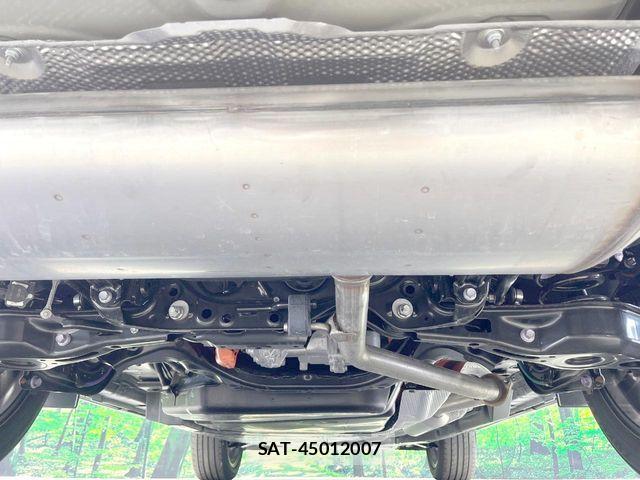 Toyota RAV4 2026-05 8101542-18
