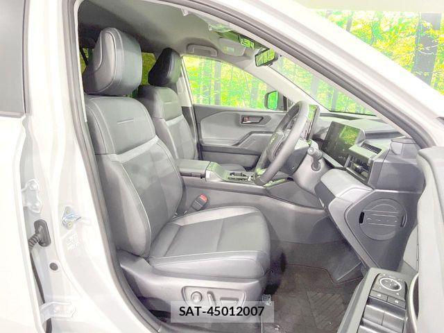 Toyota RAV4 2026-05 8101542-7