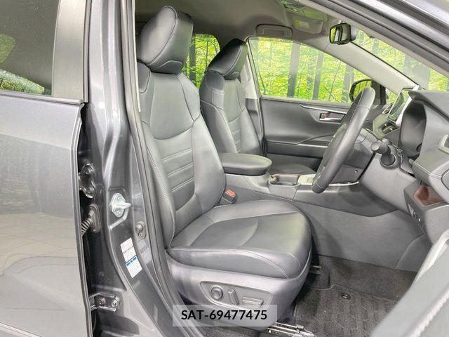 Toyota RAV4 2020-02 8101553-9