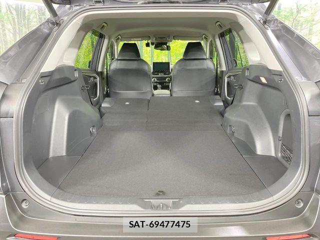 Toyota RAV4 2020-02 8101553-11