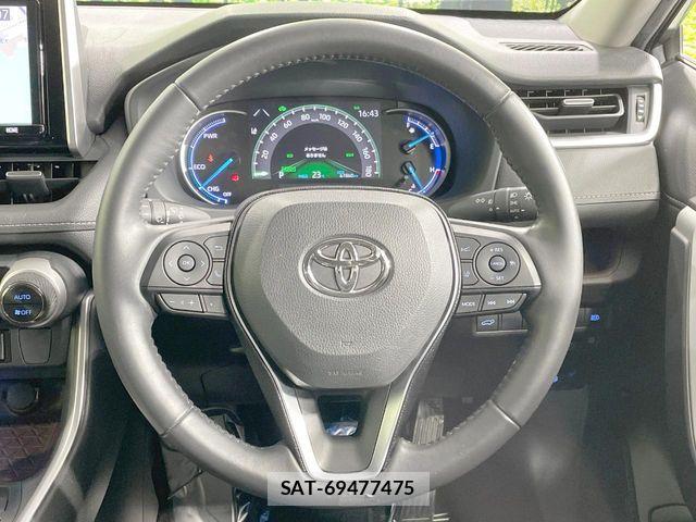 Toyota RAV4 2020-02 8101553-12