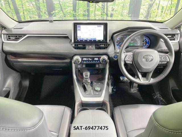 Toyota RAV4 2020-02 8101553-1