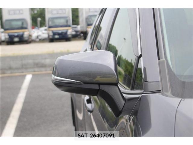 Toyota RAV4 2023-11 8101548-22