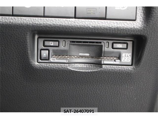 Toyota RAV4 2023-11 8101548-3
