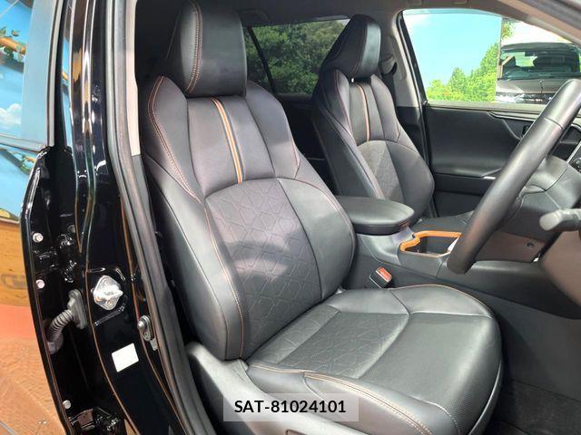 Toyota RAV4 2023-10 8101543-10