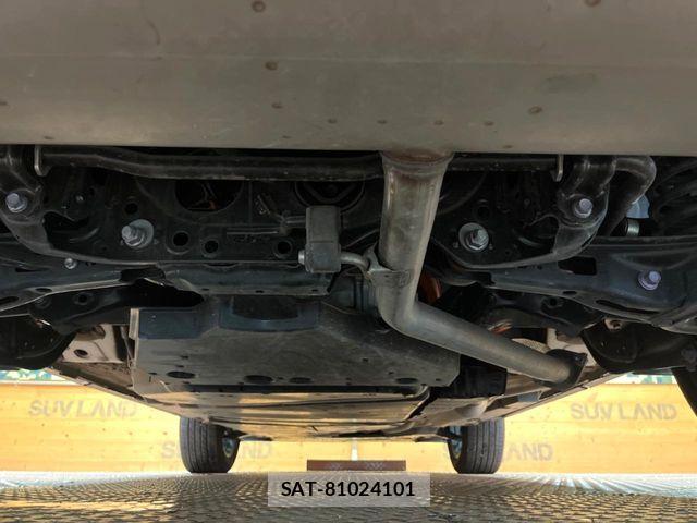 Toyota RAV4 2023-10 8101543-18