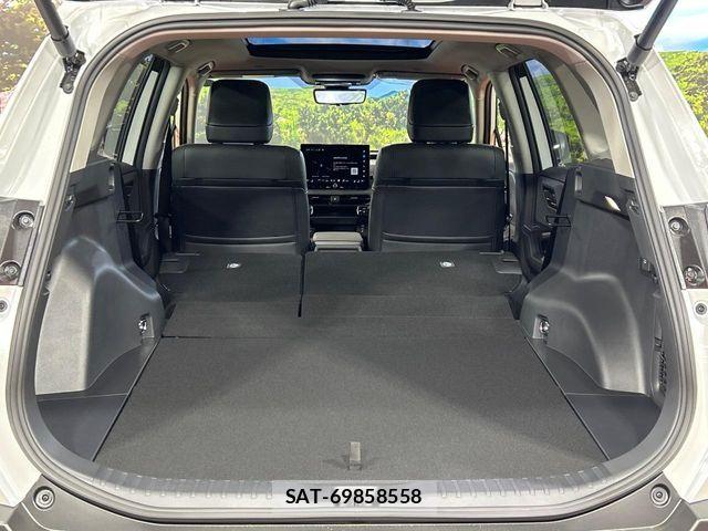 Toyota RAV4 2026-04 8132066-9