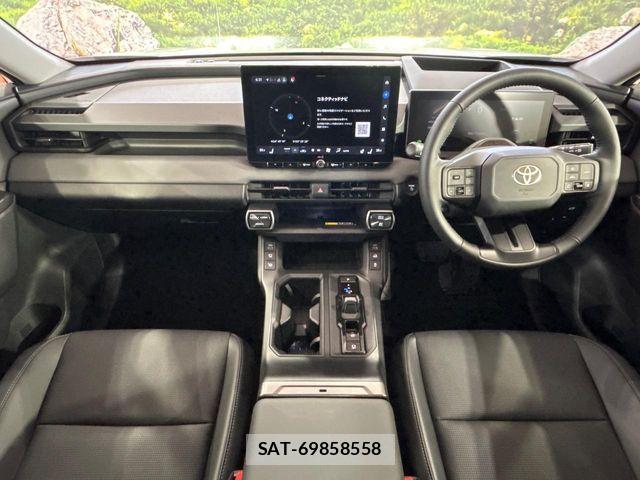 Toyota RAV4 2026-04 8132066-1