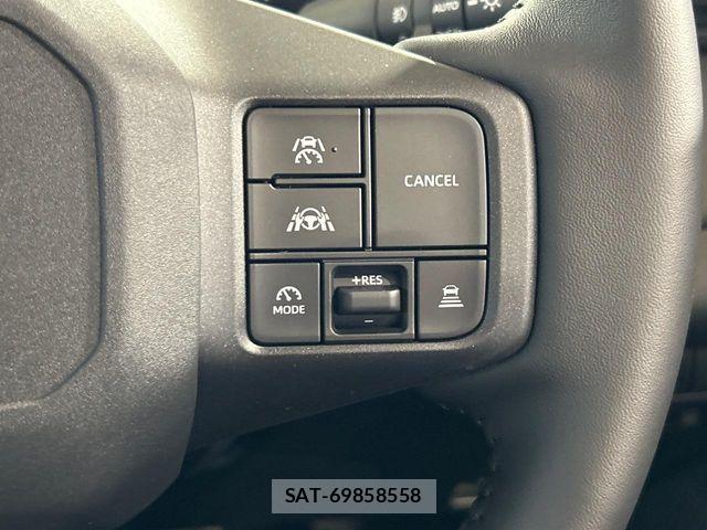 Toyota RAV4 2026-04 8132066-6