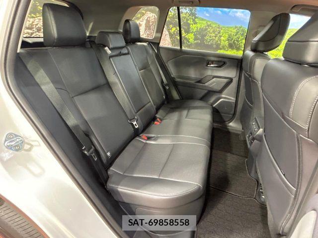 Toyota RAV4 2026-04 8132066-8